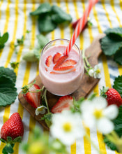 画像をギャラリービューアに読み込む, 西岡さんの苺シェイクの素NISHIOKA`S STRAWBERRYSHAKE BASE
